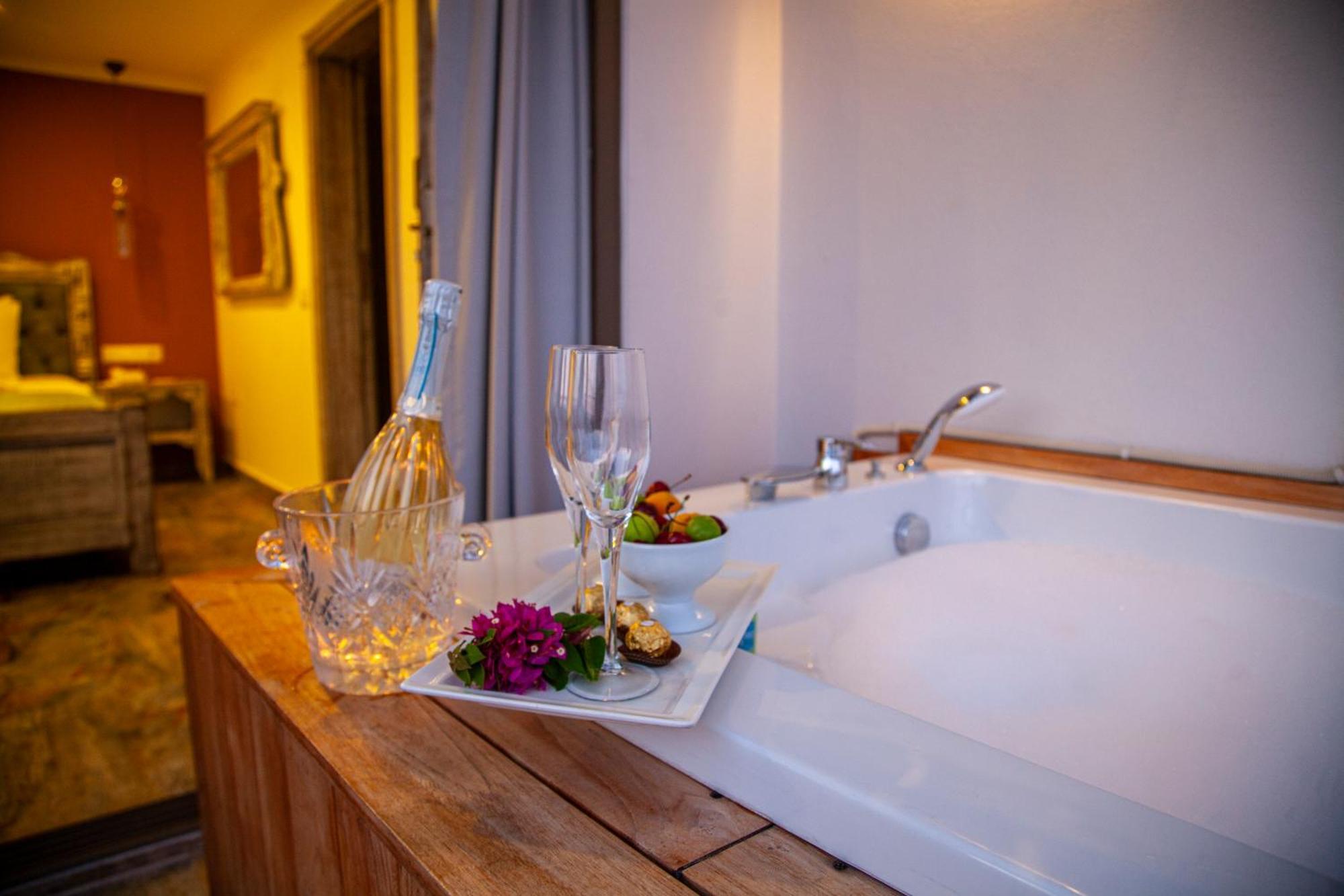 Noel Baba Hotel Kaş Extérieur photo